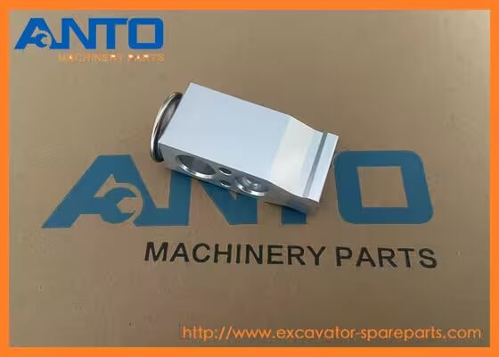 AN51515-A0490 صمام التوسع KOMATSU أجزاء مكيف الهواء للحفر PC27MR PC30MR PC35MR